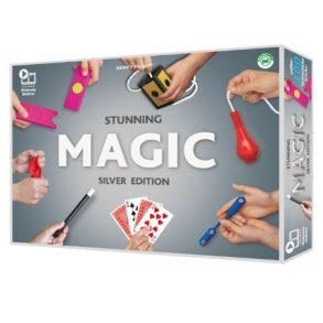 Stunning Magic Silver Edition 100 tricks med mnt, stav, kugle, trklde, kort, reb og flaske.