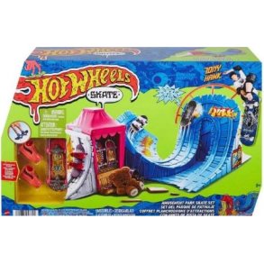 Hot Wheels Skate Amusement Park Skate Set