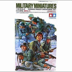 1:35 Military Miniatures German Panzer Grenadiers Set