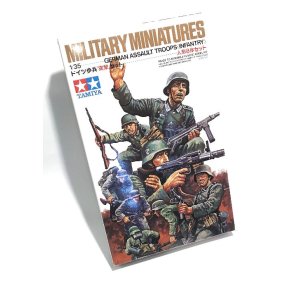 1/35 military miniatures German assault troops, infantry, Tamiya